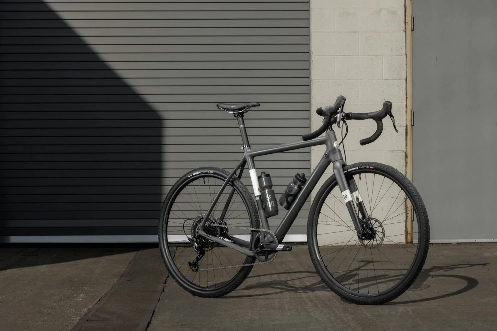 Jízdní kolo Ibis Hakka MX APEX - Clean Slate Gray