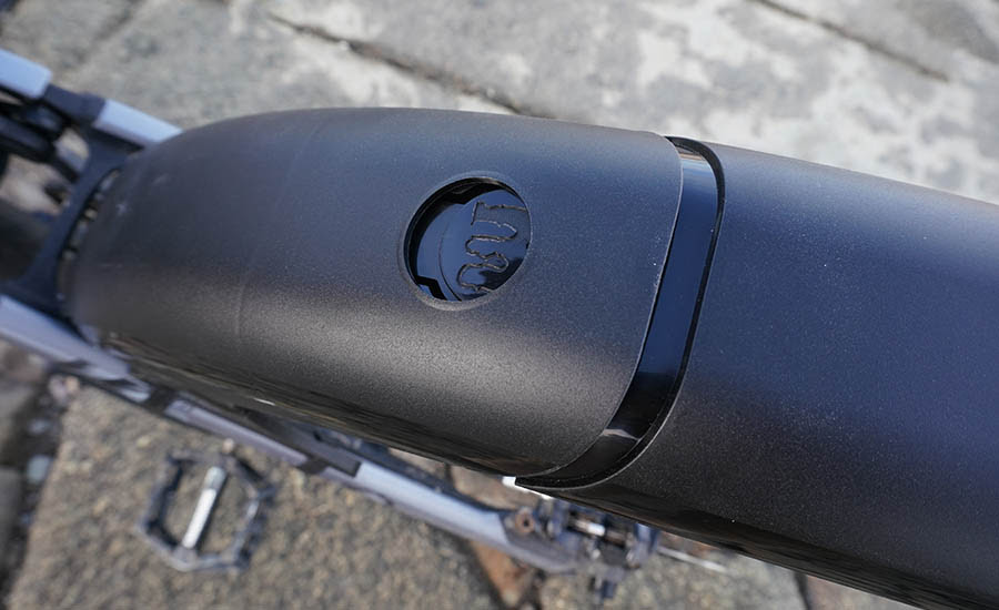 Blatník zadní Mucky Nutz MudGuard - černý
