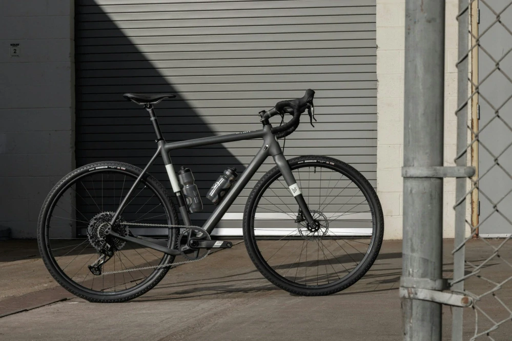 Jízdní kolo Ibis Hakka MX Rival AXS - Clean Slate Gray